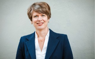 Alice Kirchheim Teaser Portrait von Alice Kirchheim, Institutsleitung am Fraunhofer IML