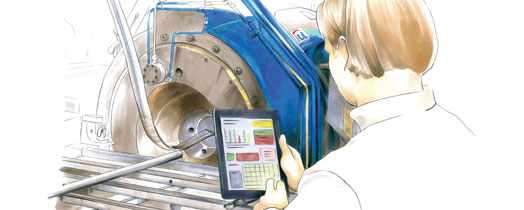 Mann bedient ein Tablet zur Überwachung von TPM (Total Productive Management) in einer Produktionsumgebung mit einem Förderband im Hintergrund