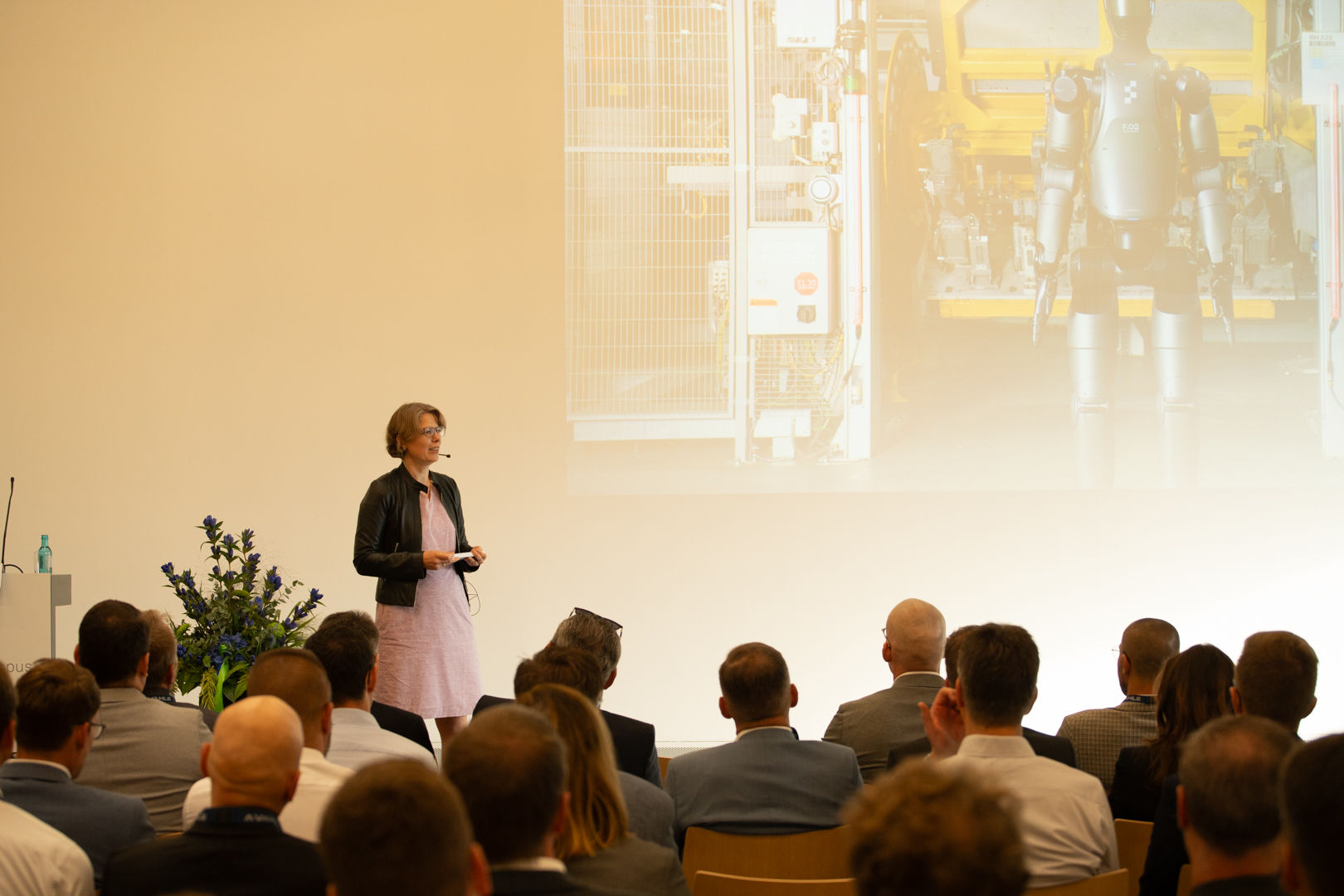 Bild von Alice Kirchheim während ihres Vortrags auf der FTS Fachtagung