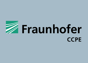 Fraunhofer CCPE Logo auf grauem Hintergrund - symbolisierend für die Nachhaltigkeit der Logistik