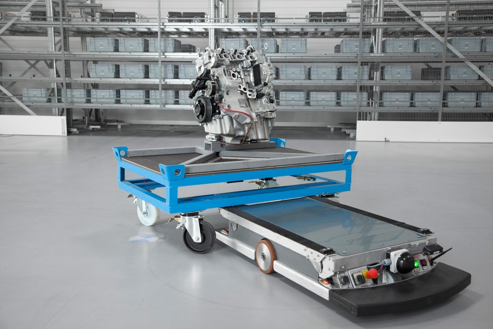 Bmw smart transport discount robots